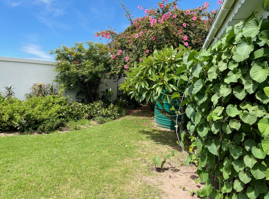 2 Bedroom Property for Sale in West Bank Eastern Cape
